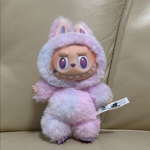 Popmart || Labubu Big into Energy